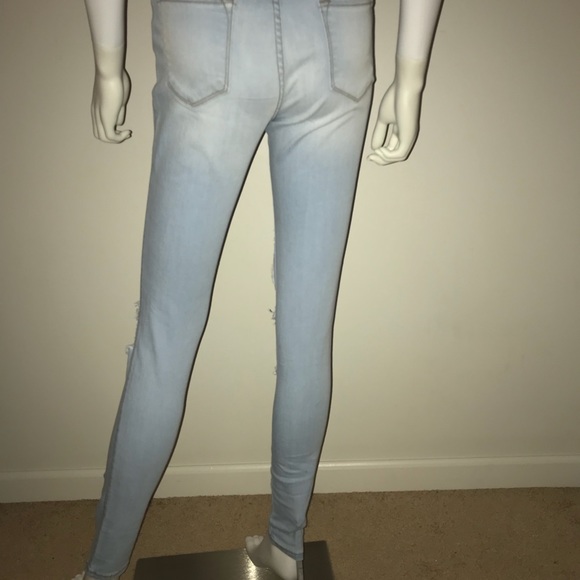 Sold - Picture 3 of 7